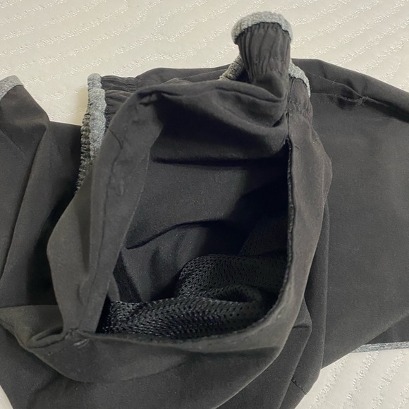 Sale! Reebok Performance DriFit Black Athletic Shorts Size Small - Picture 2 of 5